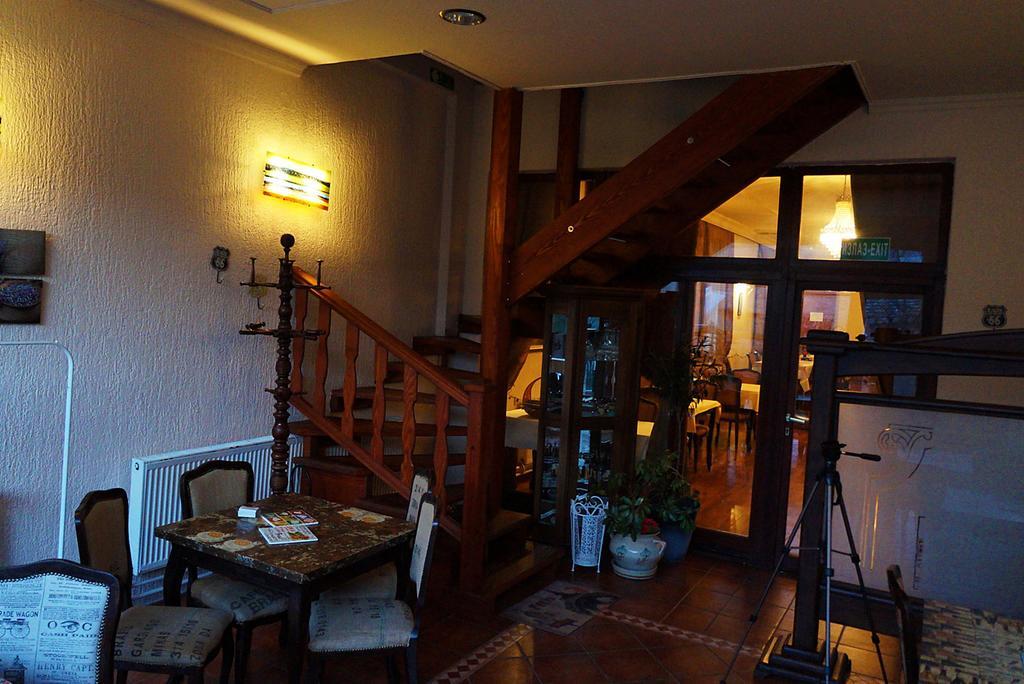 Ugostiteljski Objekat Karibo Hotel Sombor Eksteriør billede